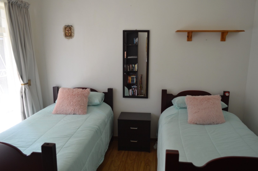 4 Bedroom Property for Sale in Flamwood North West